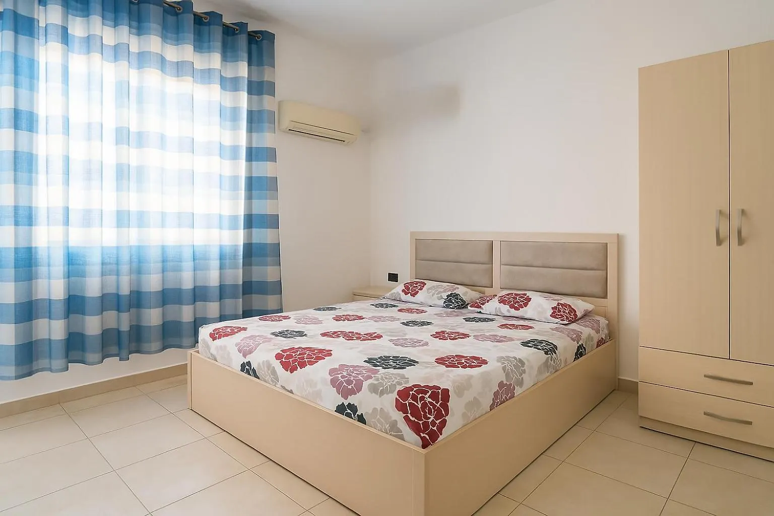 Apartment Luxury Comfort Apartament Durres