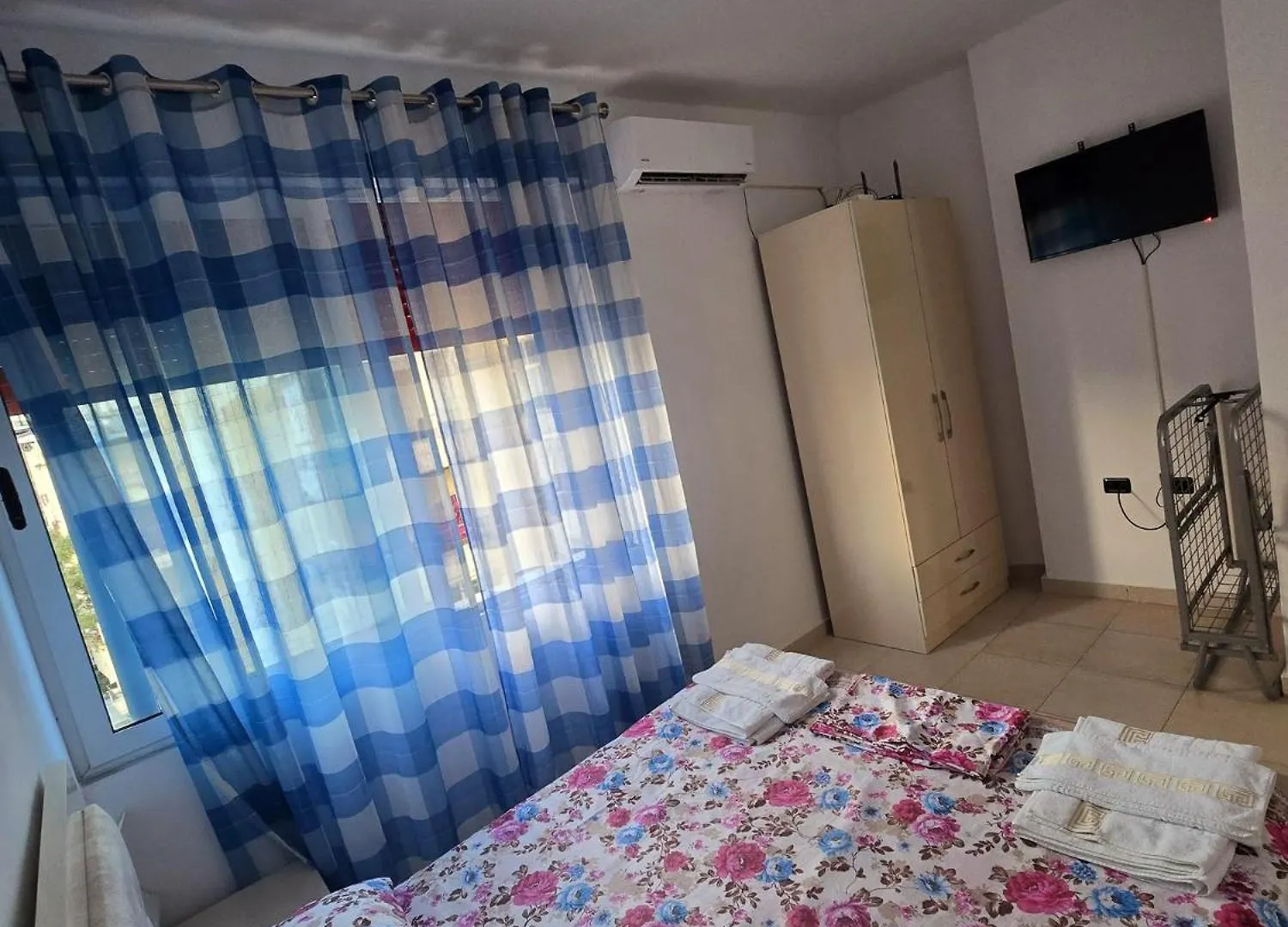 Apartment Luxury Comfort Apartament Durres